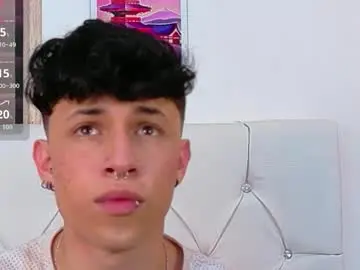 Chaturbate Live Sex of axel_evanss