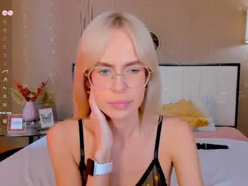 Chaturbate Free Porn Cam of bellatip