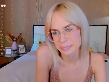 Chaturbate Free Live Porn of bellatip