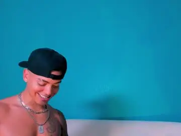 Chaturbate Watch Live Sex Cams of heteros_men