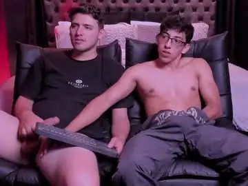 Chaturbate Free Porn Cam of heteros_men