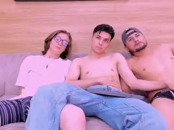 Chaturbate Best live sex cam show of heteros_men
