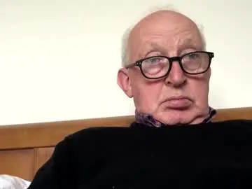 Chaturbate Nude Webcam of hotmuff99