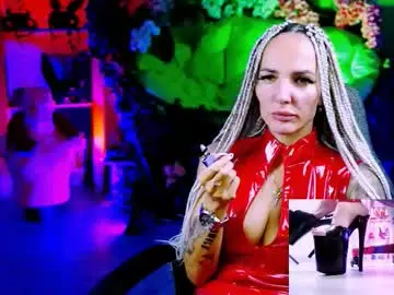 Chaturbate Adult Webcams of monicamaxwel