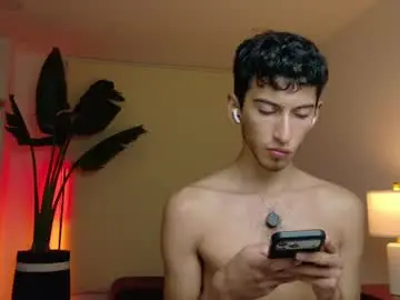 Chaturbate Best live sex cam show of ethan_skiny_
