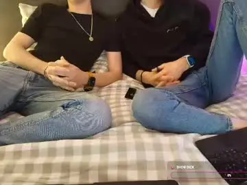 Chaturbate Live Sex Cam of matwinko