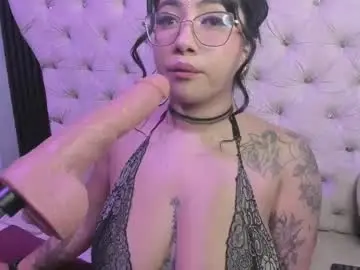 Chaturbate Live Sex Cam of sexy_cristall