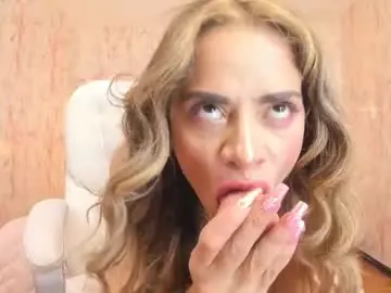 Chaturbate Free Live Porn of emilywhinfre