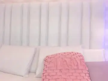 Chaturbate Nude Webcam of katya_blonde