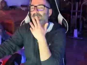 Chaturbate Live Porn of luckydrakex