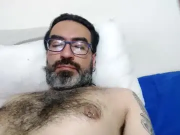 Chaturbate Adult Webcam of luis2988z