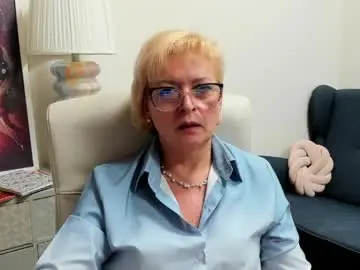 Chaturbate Live Sex Cam of luna_xfantasy