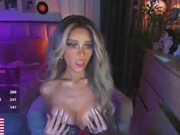 Chaturbate Live Sex Cam of the_enchantressxx