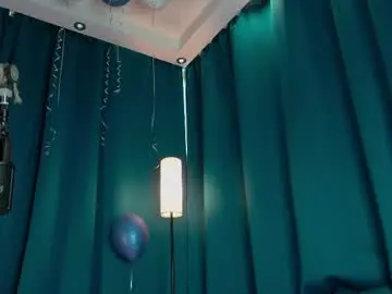 Chaturbate Best live sex cam show of viktor_secret