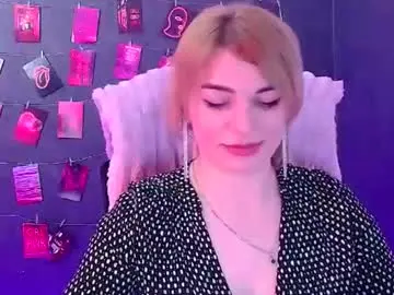 Chaturbate Live Sex Cam of jennifer_cuttie