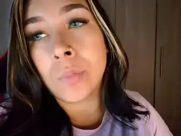 Chaturbate Adult Webcams of leahtemptation