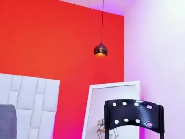 Chaturbate Watch Live Sex Cams of lia_antonella69