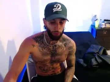 Chaturbate Sex Cam of luciifer_hills