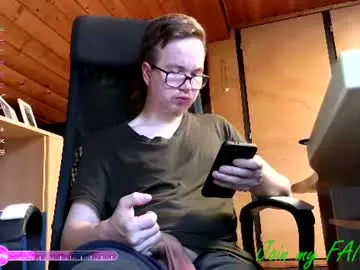 Chaturbate Free Porn Cam of moonsexguy