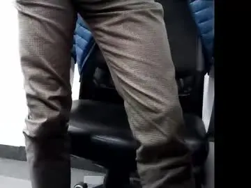 Chaturbate Free Live Porn of officelush