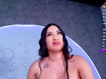 Chaturbate Live Sex of reiinachloe