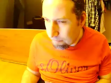 Chaturbate Free Porn Cam of tirolerboy27