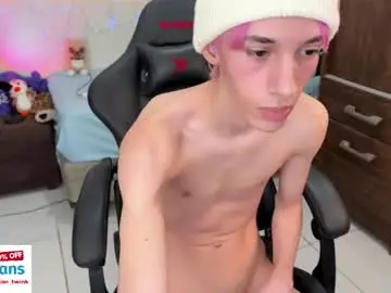Chaturbate Adult Video Chat of kiantwink
