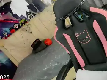 Chaturbate Free Live Porn of kilye_nellaa