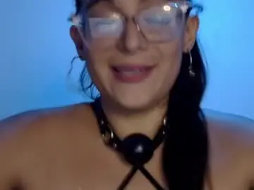 Chaturbate Live Sex Cam of luna_6911