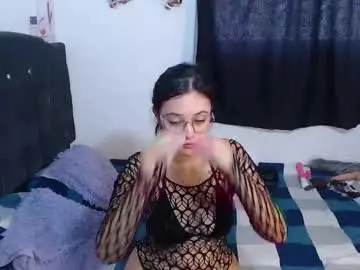 Chaturbate Live Porn of antonella_cruz02