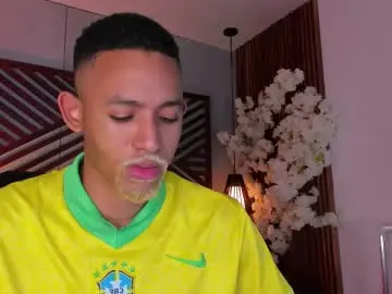 Chaturbate Sex Chat of bento_fox