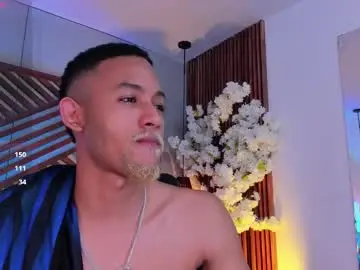 Chaturbate Sex Cam of bento_fox