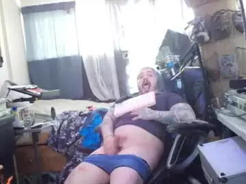 Chaturbate Free Live Porn of kinkybiguy14