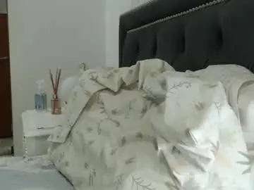 Chaturbate Live Sex Cam of lady____a