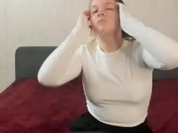 Chaturbate Live Sex Cam of shondazachary