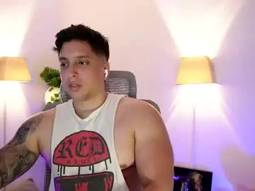 Chaturbate Free Porn Cam of appolo_allen