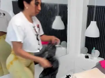 Chaturbate Live Porn of elissa_may