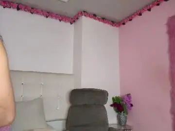 Chaturbate Best live sex cam show of emilly_duque