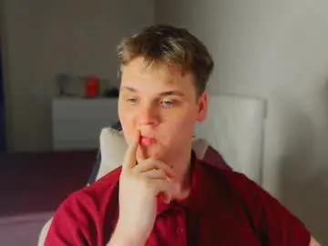 Chaturbate Adult Video Chat of lucas_dany