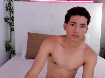 Chaturbate Free Live Porn of alejo_exotic
