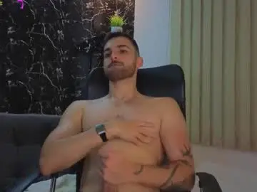 Chaturbate Free Live Porn of apolo_lux1