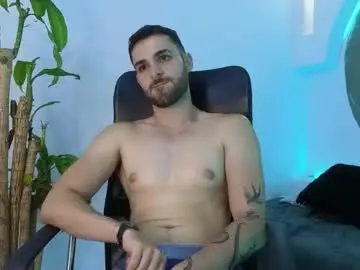 Chaturbate Live Sex of apolo_lux1