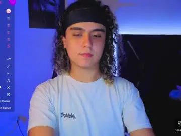 Chaturbate Live Sex of derek_grey1