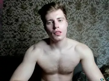 Chaturbate Live Sex Cam of hornyblondieboyy