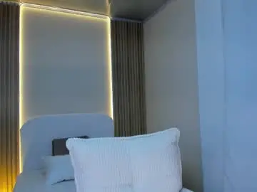 Chaturbate Live Sex Cam of iremlee_