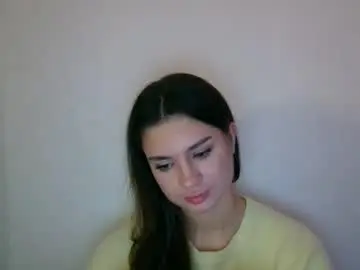 Chaturbate Live Sex Cam of lette_emily