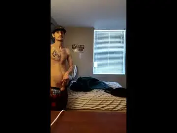 Chaturbate Nude Webcam of skaterpunk_1992