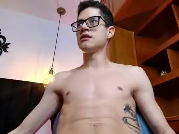 Chaturbate Free Live Porn of wolfan_sky