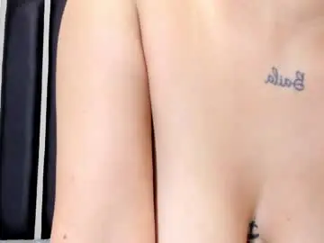 Chaturbate Live Porn of aura_baker