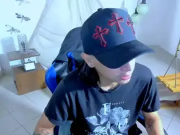 Chaturbate Live Sex Cam of brand_hades